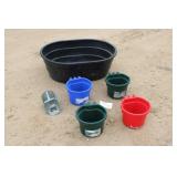 Little Giant Poly Stock Tank & (4) Live Stock Feed