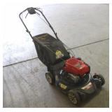 Troy-Bilt TB320 Push Mower w/ Bagger