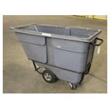 Rubbermaid Garbage Dump Cart