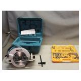 Makita Circular Saw 5007F W/ Arcon Drive Bit Set