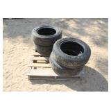 (4) Wanderer 205/60R16 Tires