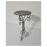 Plant stand20x9x9 Plant stand20x9x9