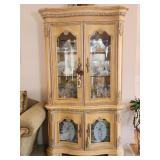 China Cabinet Display Cabinet 1 pcDoes not