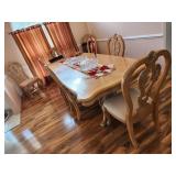 Samual Lawrence Dining Table with Two Leafs and Si