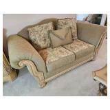 Over Sized Loveseat 46×77×39