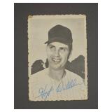 Hoyt Wilhelm Signed Black-and-White Trading Card,