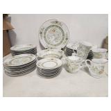 Mikasa Fine China Dinnerware Set, Kakuki Pattern,