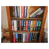 32 Tom Clancy Novels