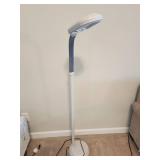 Kenley HF-004 Floor Lamp with Fluorescent Bulbs