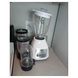 Oster Blender and Magic Bullet Mixer Set