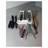 Kitchen Utensils and Flatware Set