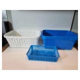 10 Plastic Storage Baskets