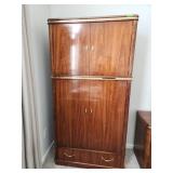 Tharmasote Wardrobe Cabinet with Drawers