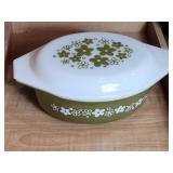 Pyrex 043 Spring Blossom Casserole Dish with Lid