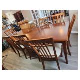Thomasville Dining Table with 8 Chairs