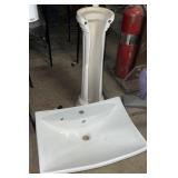 Pedestal & Sink Basin, Not Matching