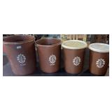 (4) Nesting Round Tupperware Canisters, (2) Lids