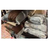 Coordinating Queen Spread, Sheet Set & Throw