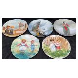 (5) 'Friends' Theme Collector Plates w/Boxes