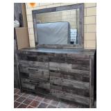Ashley Derekson Multi Gray Six Drawer w/Mirror