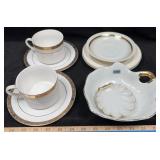 White w/Gold Accent Dishes