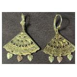 14k & Black Hills Gold Earrings 2.3g Tw