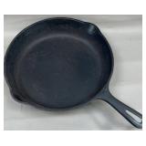 Griswold No.9 Cast Iron Skillet
