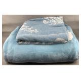 Queen Plush Blanket & Woven Throw