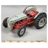 Die Cast Ertl 1:16 Ford 8N Tractor