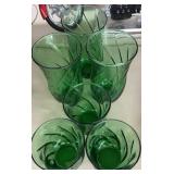 AH Emerald Green Swirl Glass Tumblers
