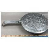 Aluminum Silent Butler Crumb Catcher