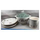 Pfaltzgraff Naturewood Soup Tureen, Pasta Bowl,