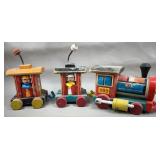 Fisher-Price #999 Huffy Puffy Wooden Train Set