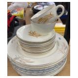 China Dinner Plates, Cups & Saucers Assortment