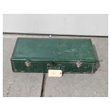 Vintage Coleman Model 413F Two-Burner Camp Stove