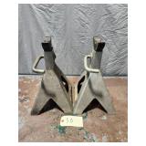 Qty 2 Rally 9332 6 Ton Capacity Jack Stands