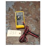 Fluke 73 III Digital Multimeter w/ Leads