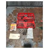 Snap On TDM-117A Metric Tap & Die Set w/ Extras