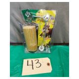 New C&S Sweetcorn Squirrel Log Feeder & Hanger
