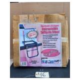 Step-N-Stor Retractable Tailgate Step