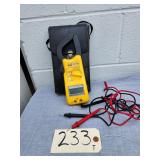 DL90A UEi DL90A Digital Clamp-On Tester