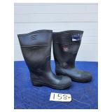 Tingley Pilot G2 PVC knee-high work boots size 9