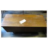 LANE CEDAR CHEST WITH KEY SEE DESCRIPTION