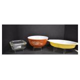 Vtg. Pyrex,Yellow Divided Casserole,Autumn Harvest