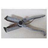 Batchler All-in-One Castration Tool - Used