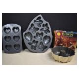 Nordic Ware Backyard Bugs Pan,Bundt Pan &