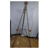 Metal Floor Easel With Star Emblems 68'