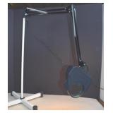 Adjustable Magnifying Lamp On Stand With Legs