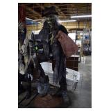 'Grave Robber' Animatronic  - Moves Makes Sounds-