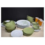 Large Collection Of Vintage Melmac Melamine Dishes